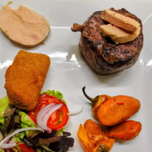 Filet de Boeuf au duo de Foie Gras