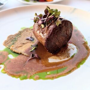 Filet de Bœuf sauce aux morilles et lardons