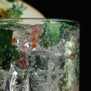 Schweppes tonic